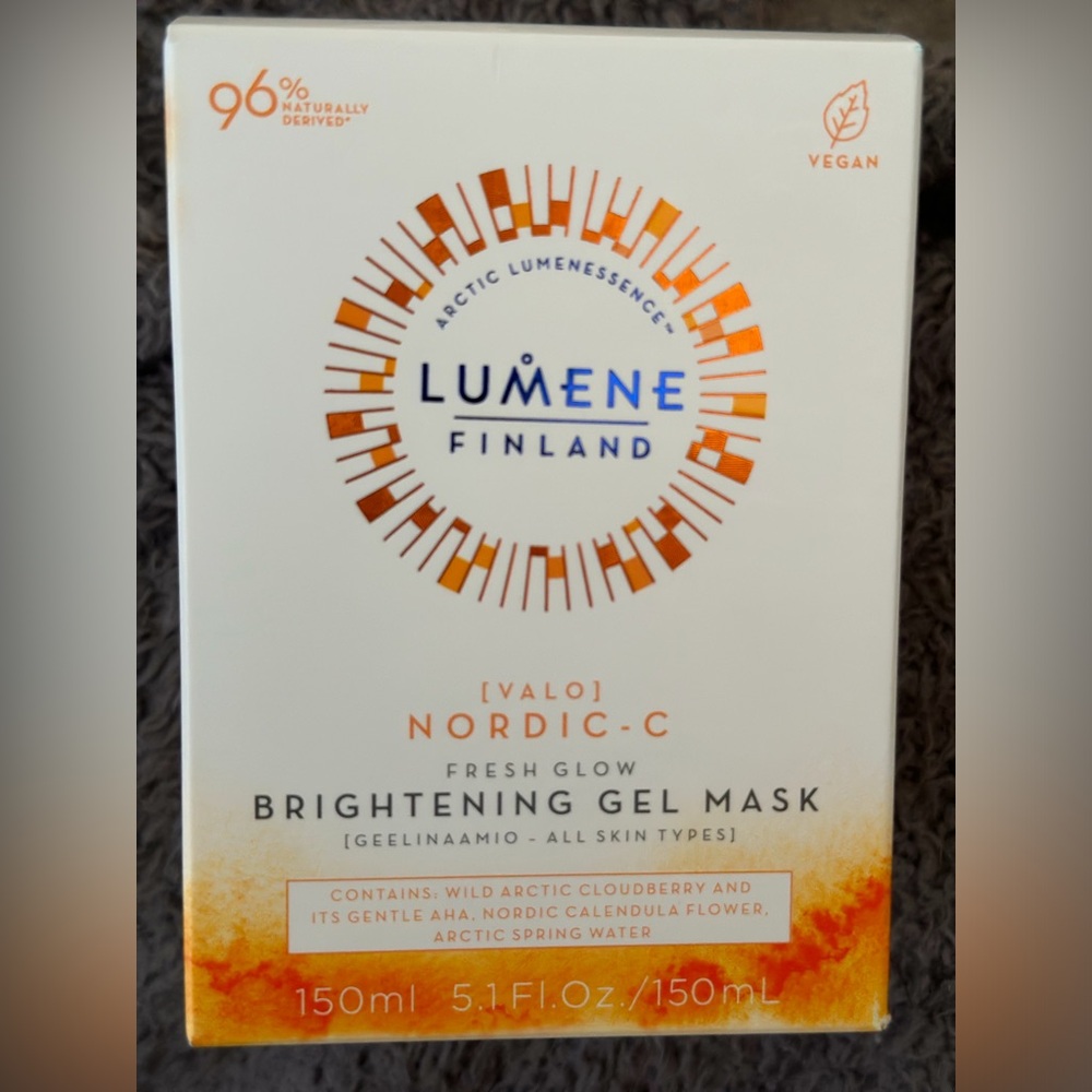 Brand new Lumene Finland gel mask